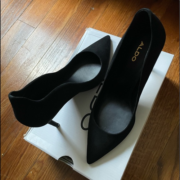 Aldo Miriclya Pumps - Picture 2 of 2
